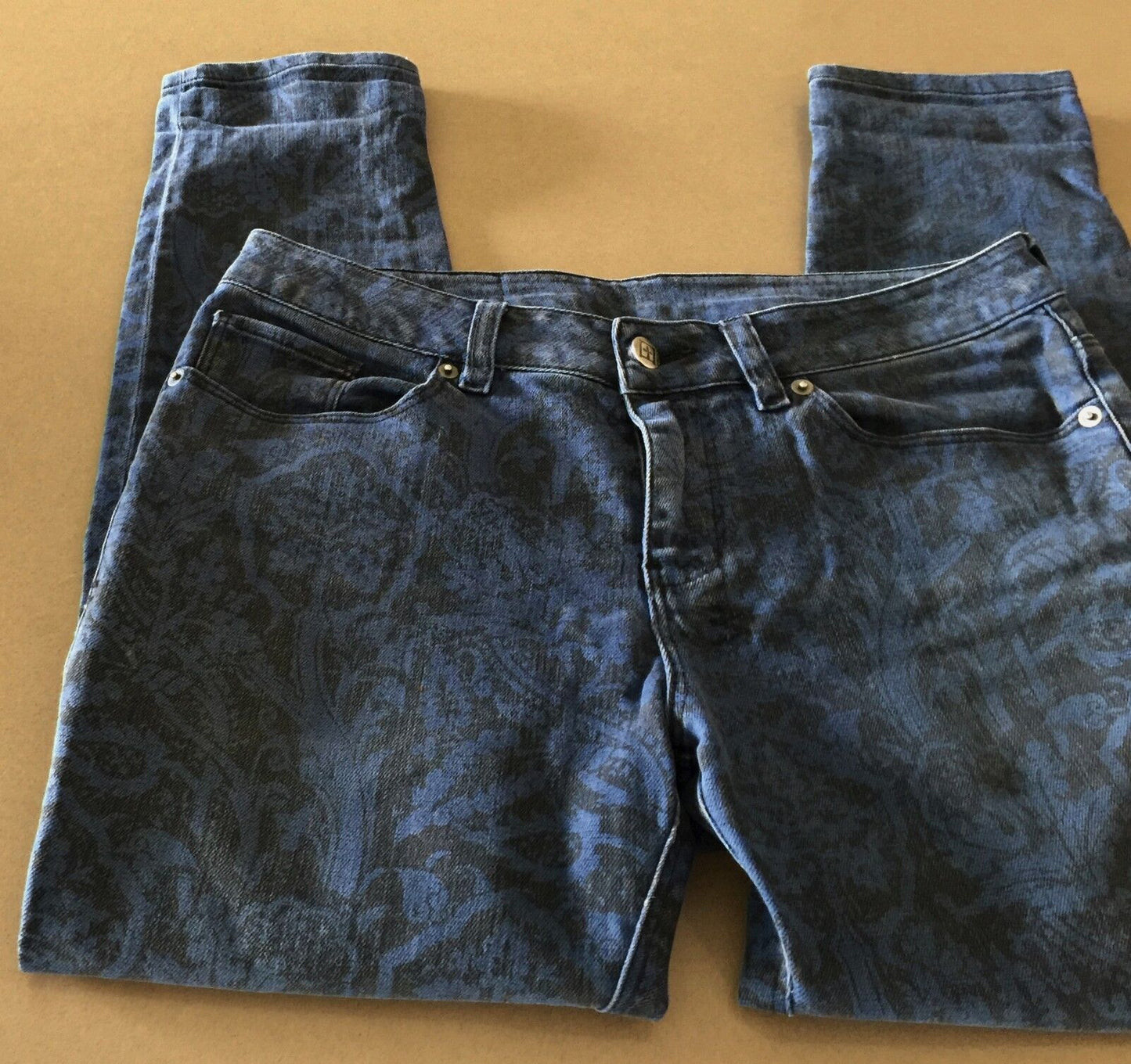 KSUBI Jeans Femme Midnight Mass Size 8 Crop Black & Blue Print Ladies 26in