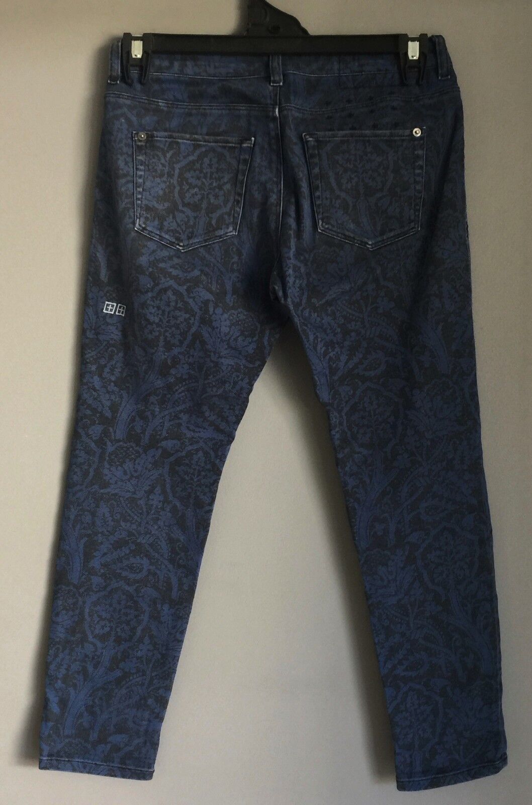 KSUBI Jeans Femme Midnight Mass Size 8 Crop Black & Blue Print Ladies 26in
