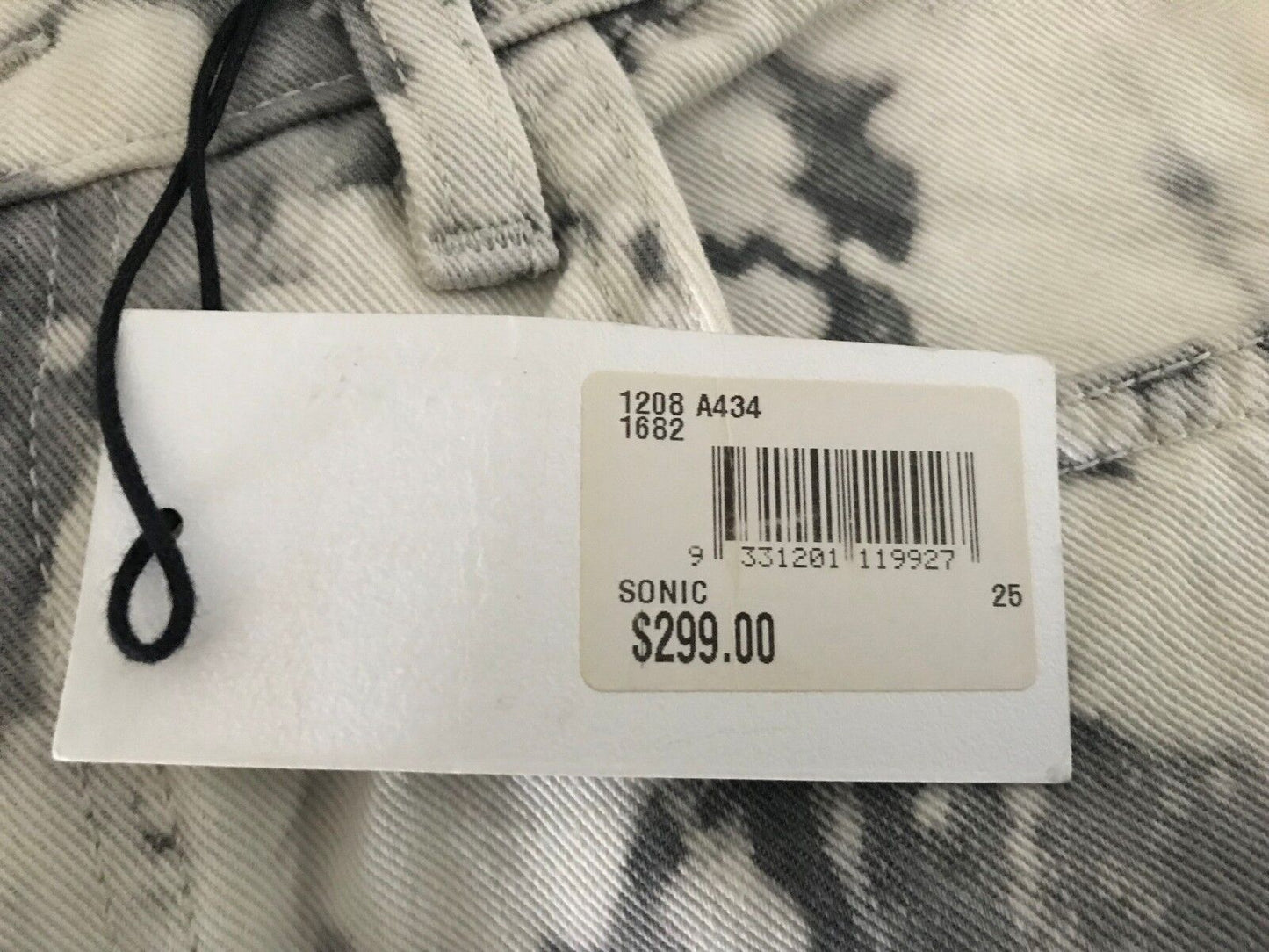 J BRAND "Aubry" Crop Jeans Grey White Sonic Wash Mid Rise Straight Size 25 8 NEW