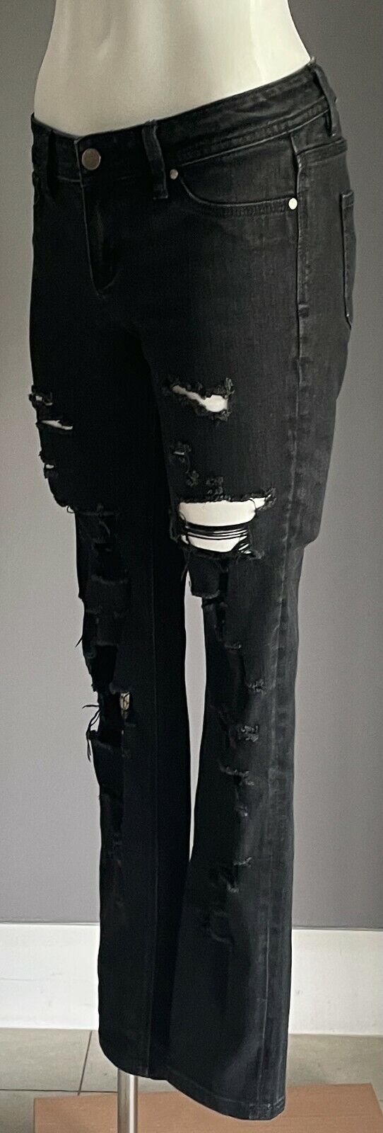 WITCHERY Denim Jeans Black Distressed with Rips Skinny Leg Ladies Size 8