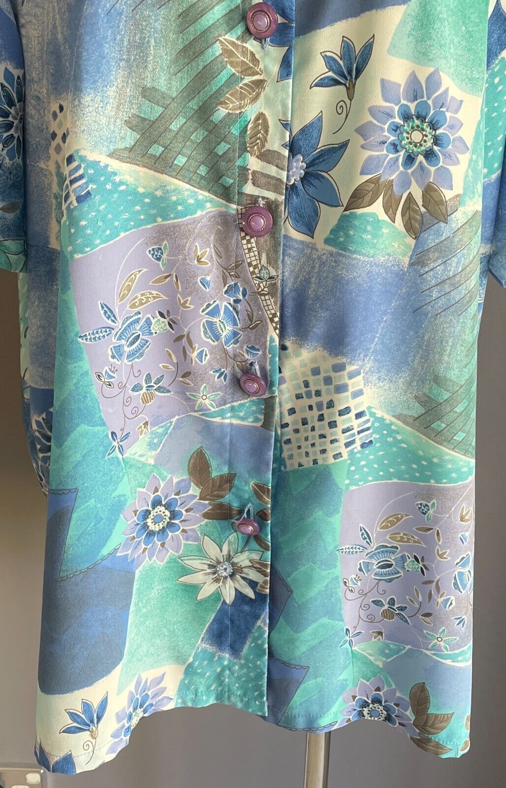 FORBAT Shirt Blue Green Mauve White Print Short Sleeve Button Front Size 18