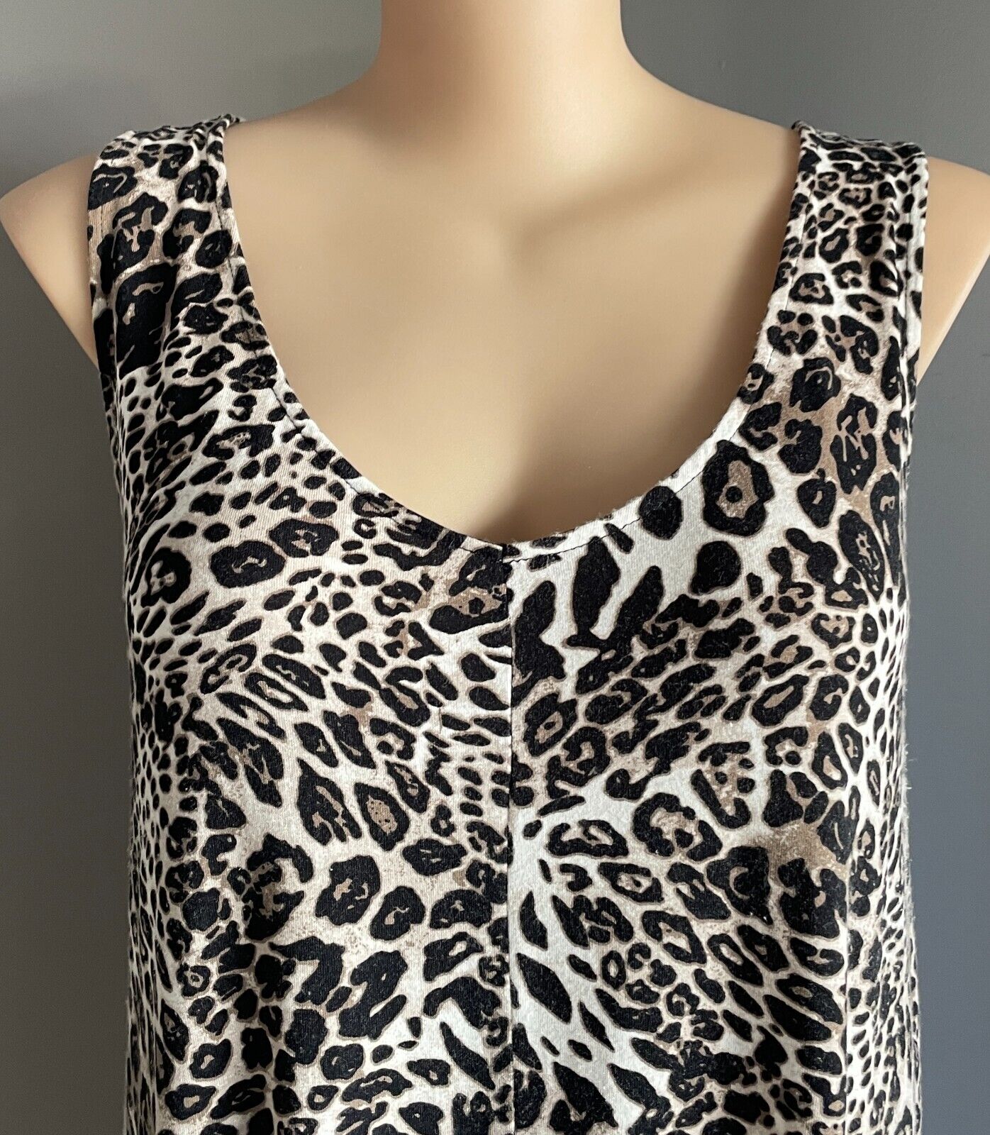 RIVERS Shift Dress Leopard Print Plus Size 18 20 Cross Back Stretch Fabric NEW