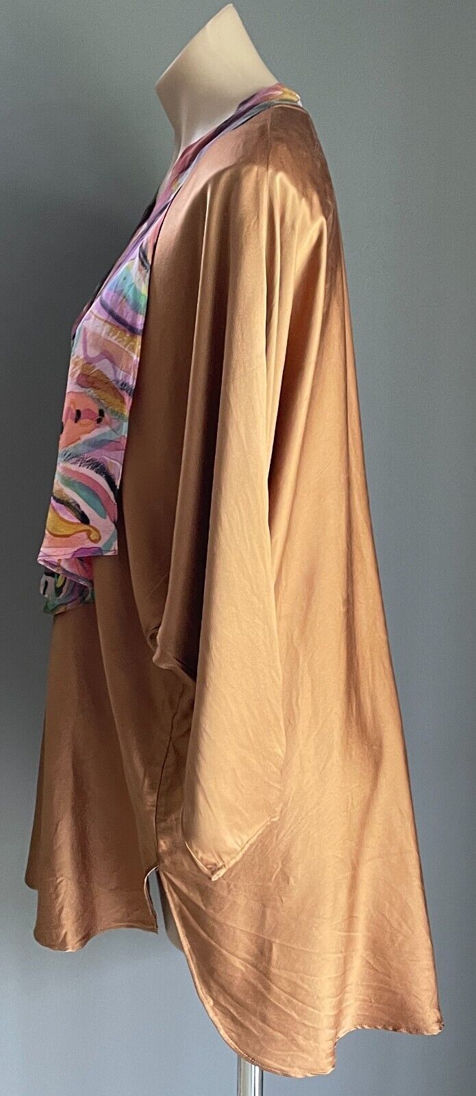 EVOLVE LOVE by ARROZZ Bronze Silk Top Dolman Sleeve Chest Overlay Sz 18 HiLo Hem