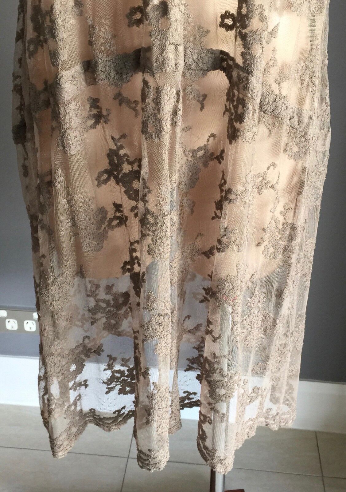 MANILA GRACE Dress Khaki Lace Sleeveless Frock Size EU 44 AU 14 Designer  NEW