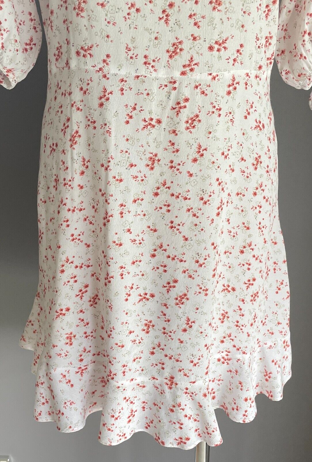 COTTON ON Dress White Floral Print Short Tie Sleeve Sheath w Flounce Hem Sz S 10