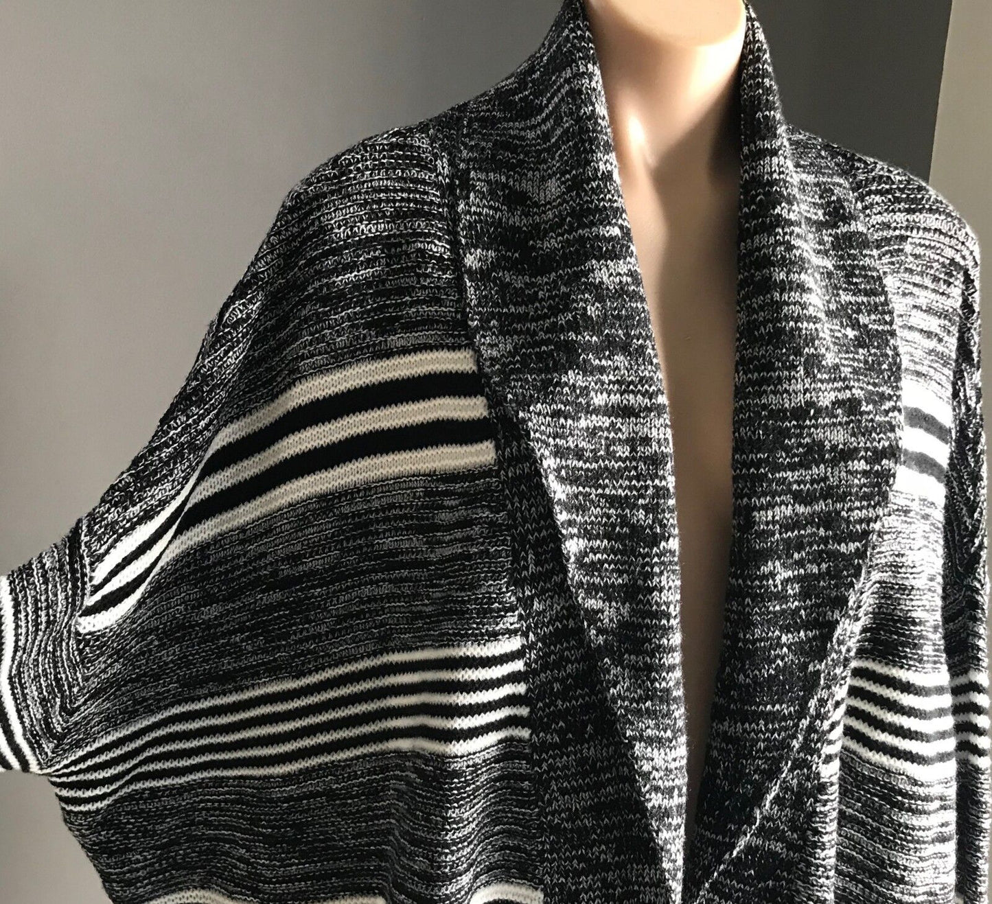 COTTON ON Knit Shawl Chunky Black & White Marl & Stripe Cardigan Size S 10 NEW