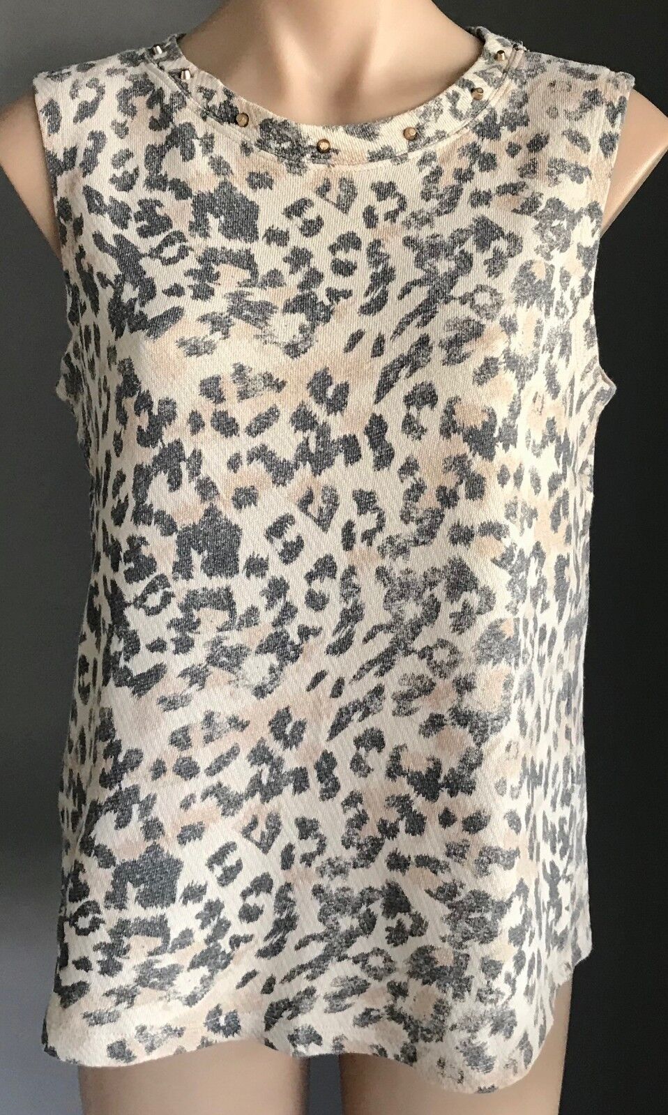 COTTON ON Top Light Grey ivory Peach Sleeveless Animal Print Size S 10