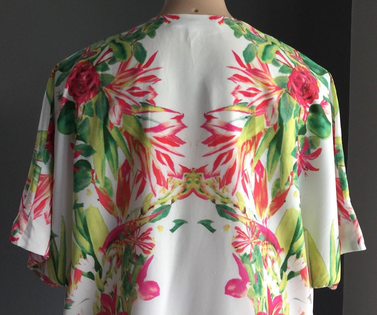LOVERS+FRIENDS Lovebirds White Tropical Print Kimono Open Top Ladies XS 10 NEW