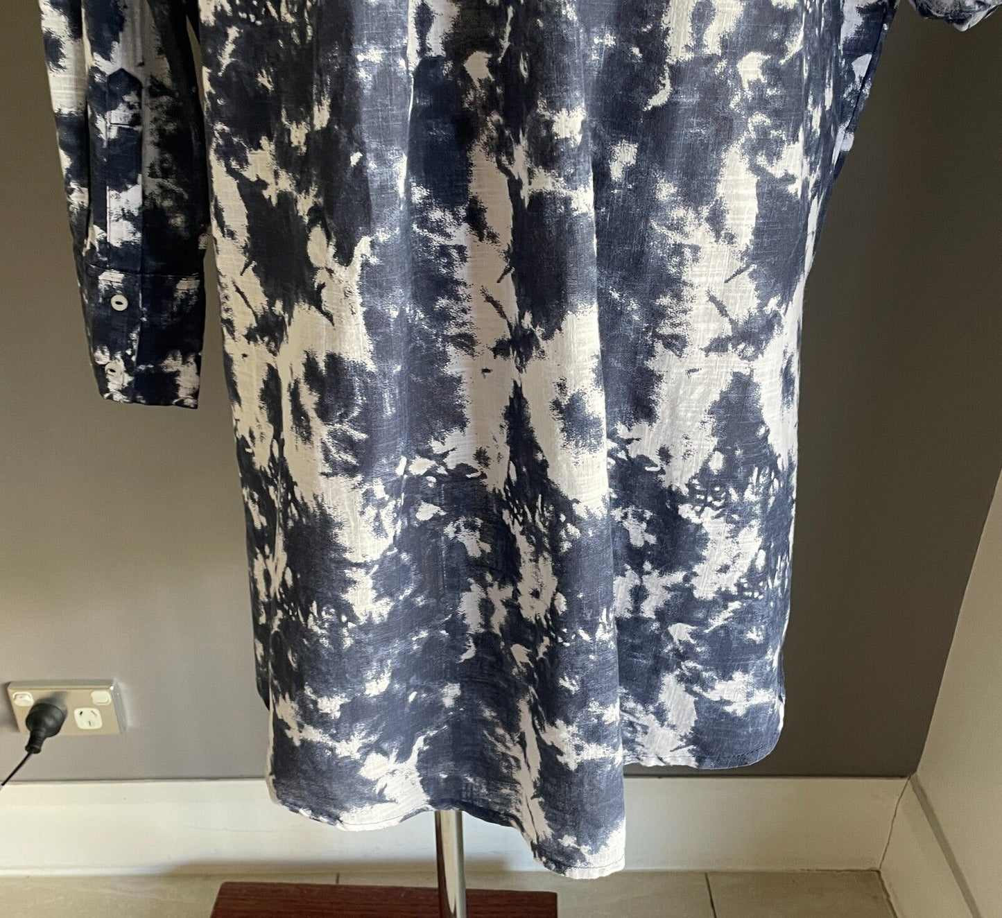 COTTON ON BODY I Do Shirt Nightie Navy Tie Dye Adjustable Tab Sleeve Size XL NEW