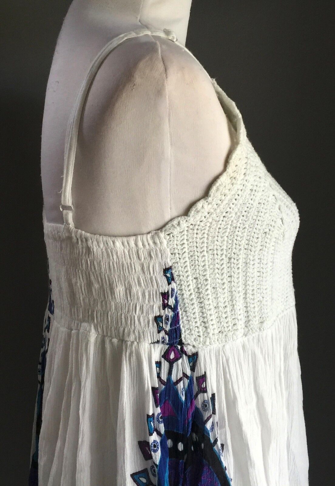COTTON CHARM Crochet Top Dress MultiColoured on White Beach Size 6 8 Vintage