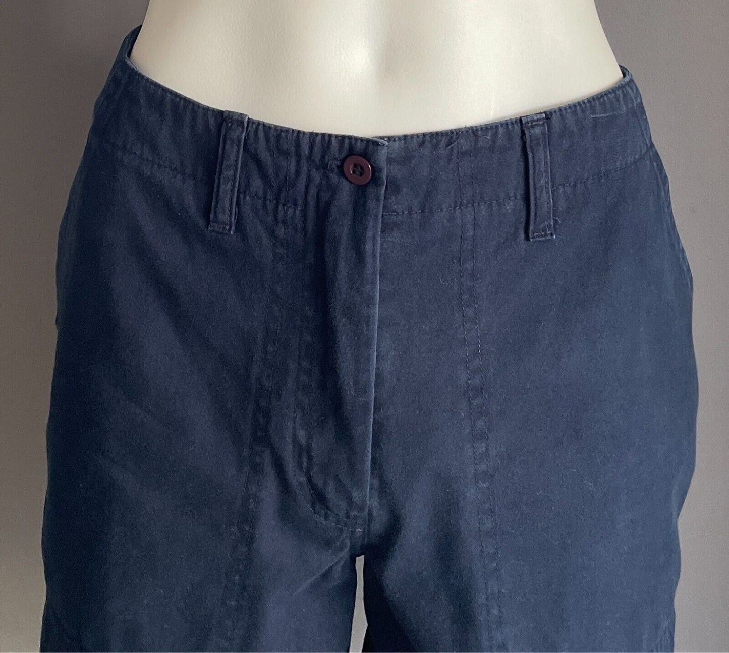 UTILITY SPORT Shorts Navy Cotton Fabric Flat Front Style Womens Size 6 8