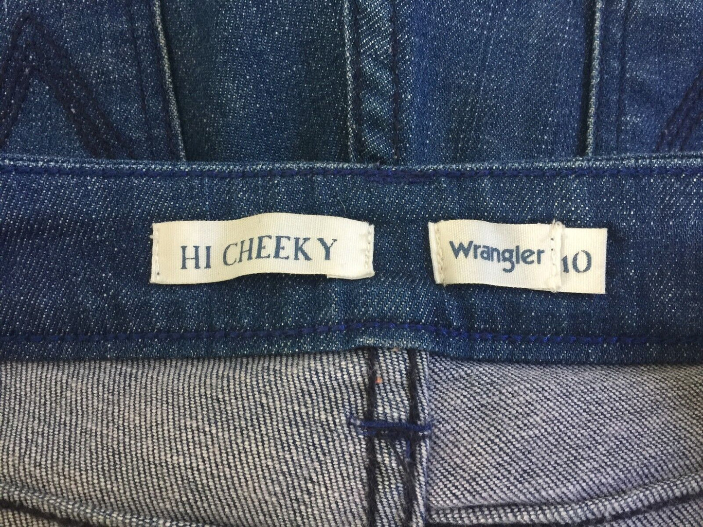 WRANGLER  "Hi Cheeky"  Shorts Blue Denim Ladies Size 10 Back Pockets Jeans