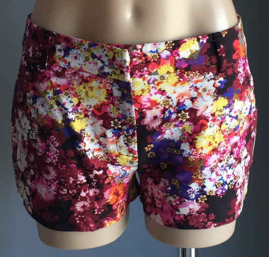 SPORTSGIRL Shorts Bright MultiColoured Floral Print Loud Ladies Size 10 NEW