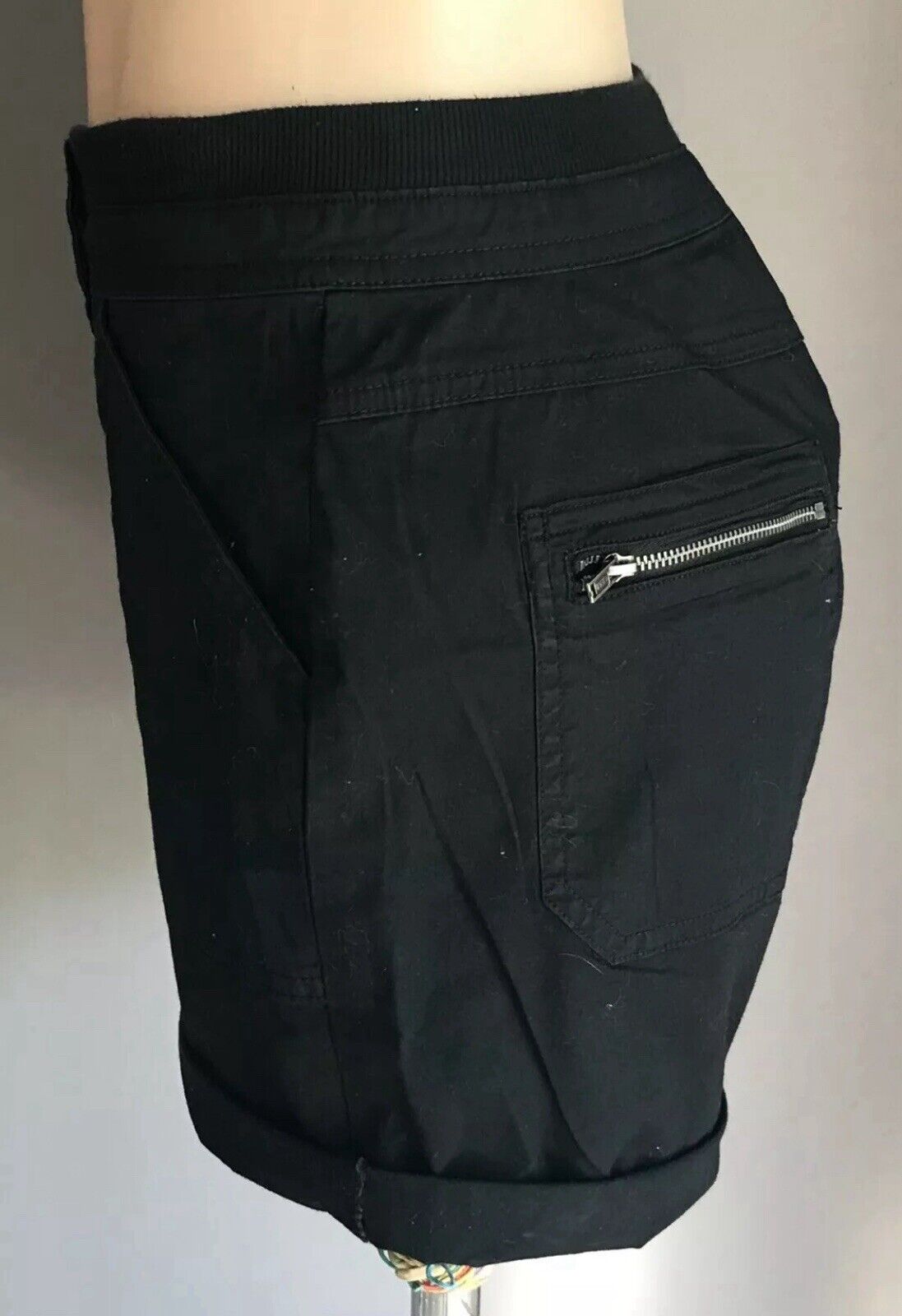 TARGET Shorts Black Cuff Hem Elastic Waist Ladies Size 10 Short Pants