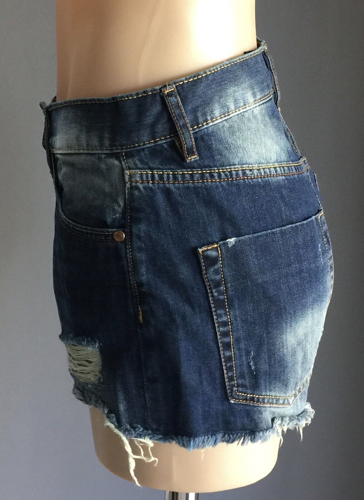 DRICOPER Denim Shorts Distressed Ripped Blue Size 9 27 Waist Jeans Retro