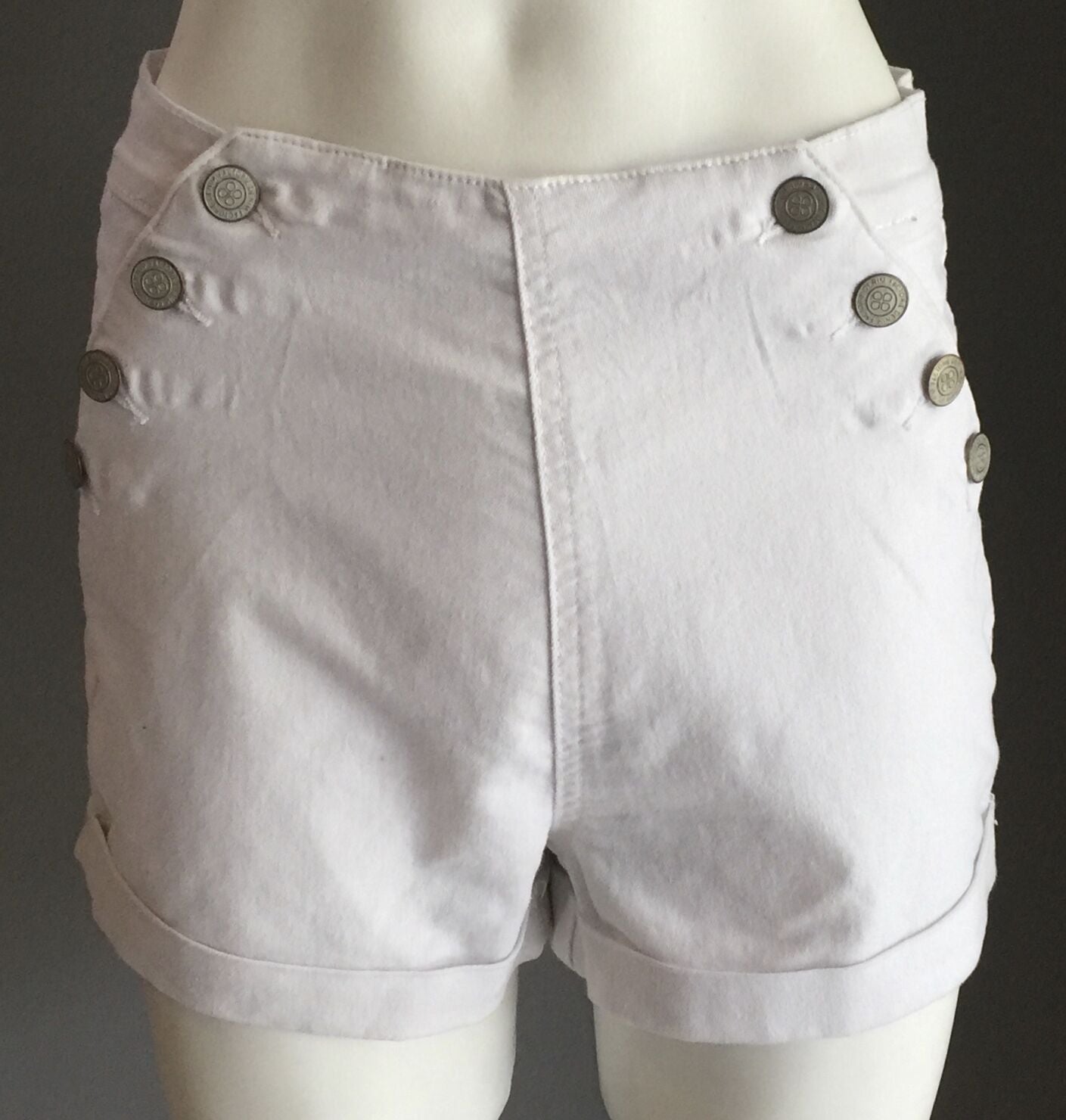FACTORIE White High Waist Shorts Button Feature Stretch Size 8 1940's 1950's