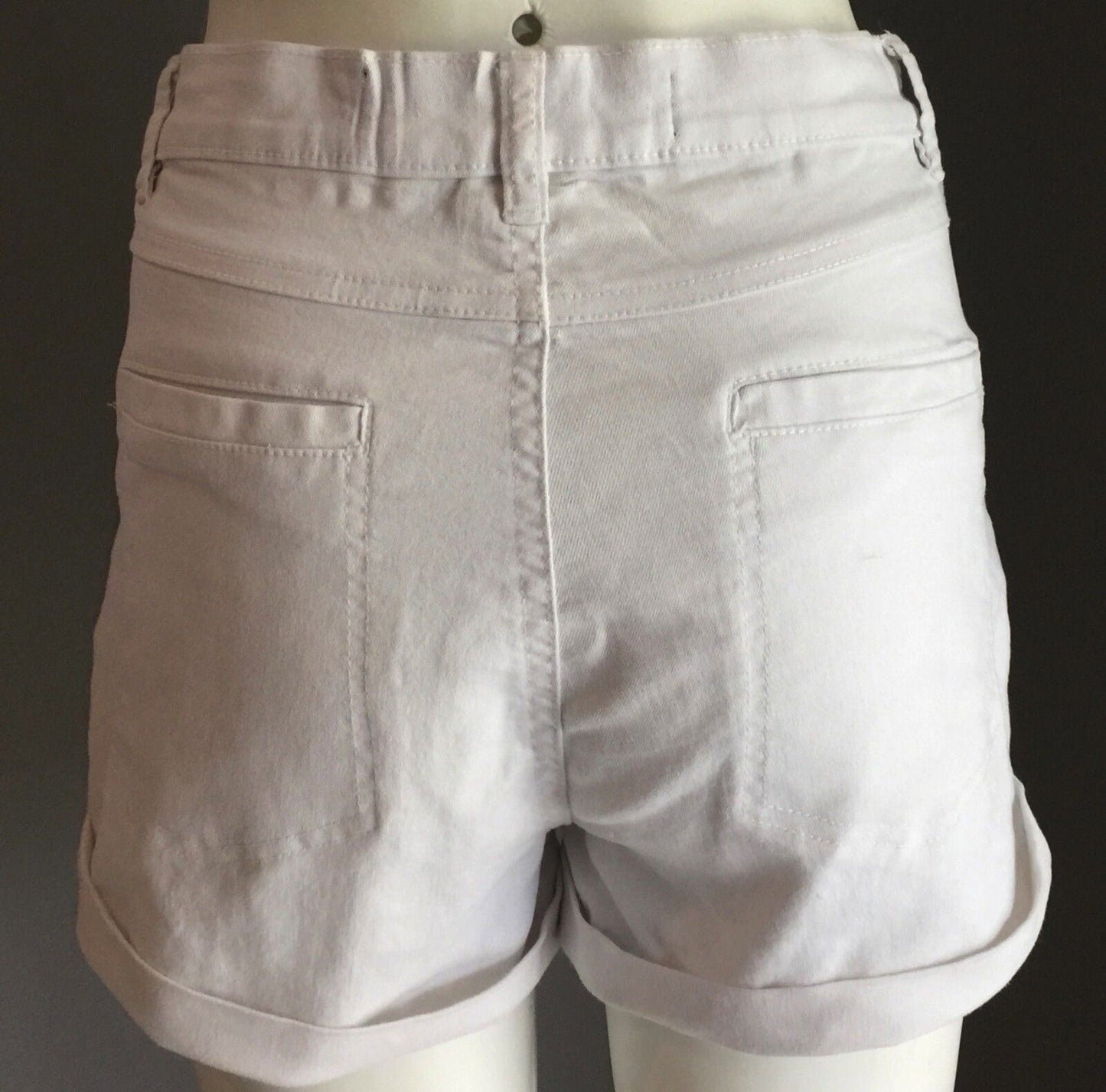 FACTORIE White High Waist Shorts Button Feature Stretch Size 8 1940's 1950's