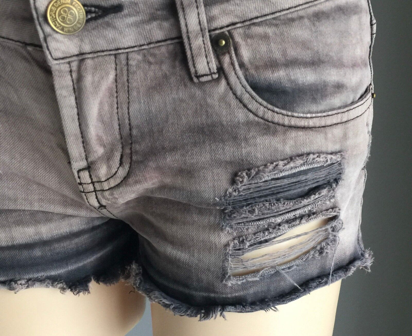 FACTORIE "Mustang" Cheeky Shorts Mid Waist Denim  Distressed Grey Wash Size 10
