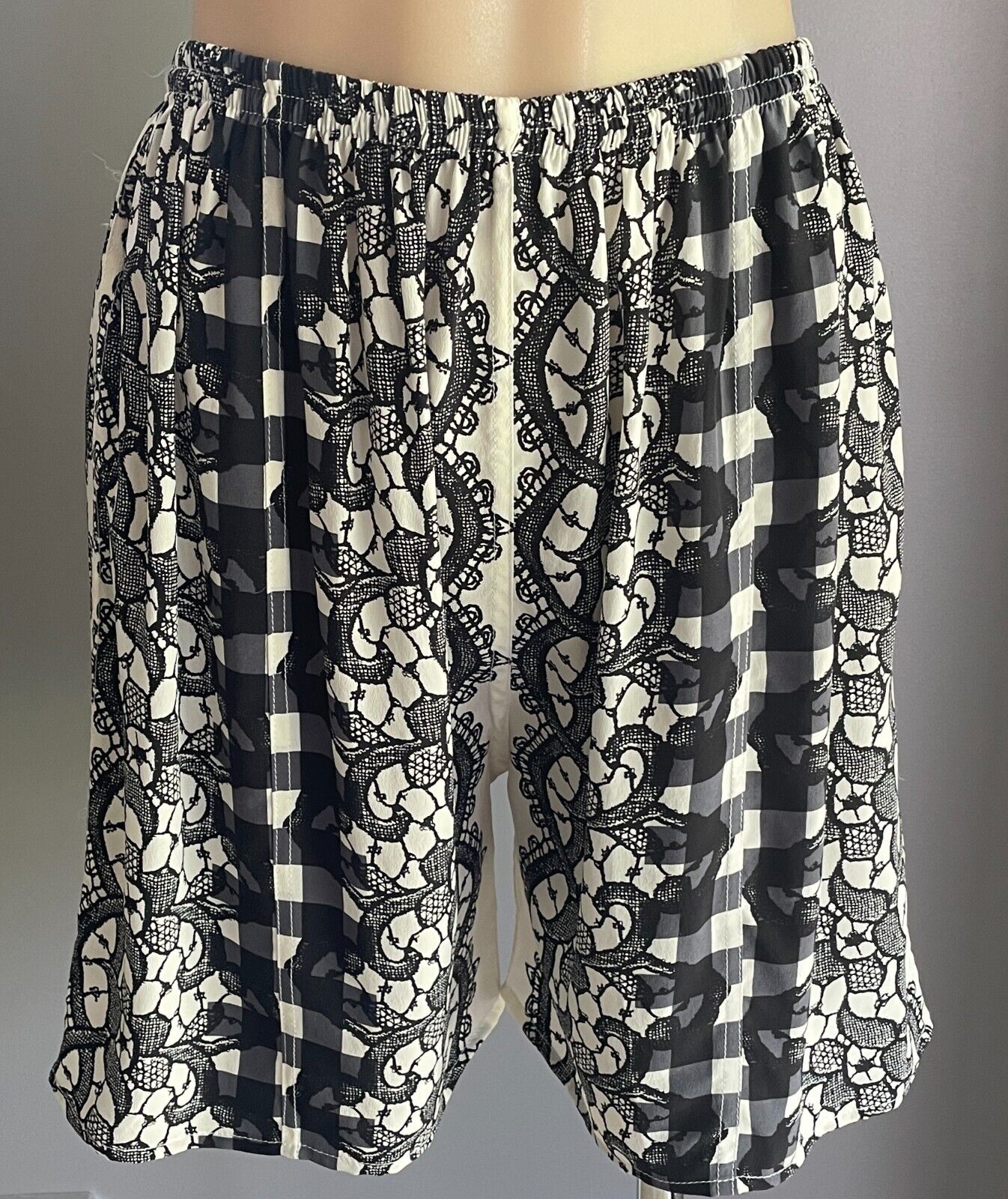 SILK SHORTS Elastic Waist Black Cream Grey Floral Lace & Check Print Size 10