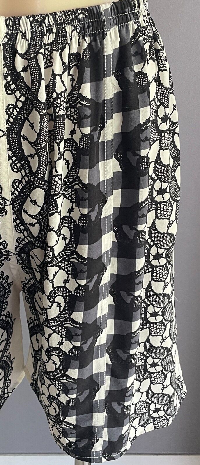 SILK SHORTS Elastic Waist Black Cream Grey Floral Lace & Check Print Size 10