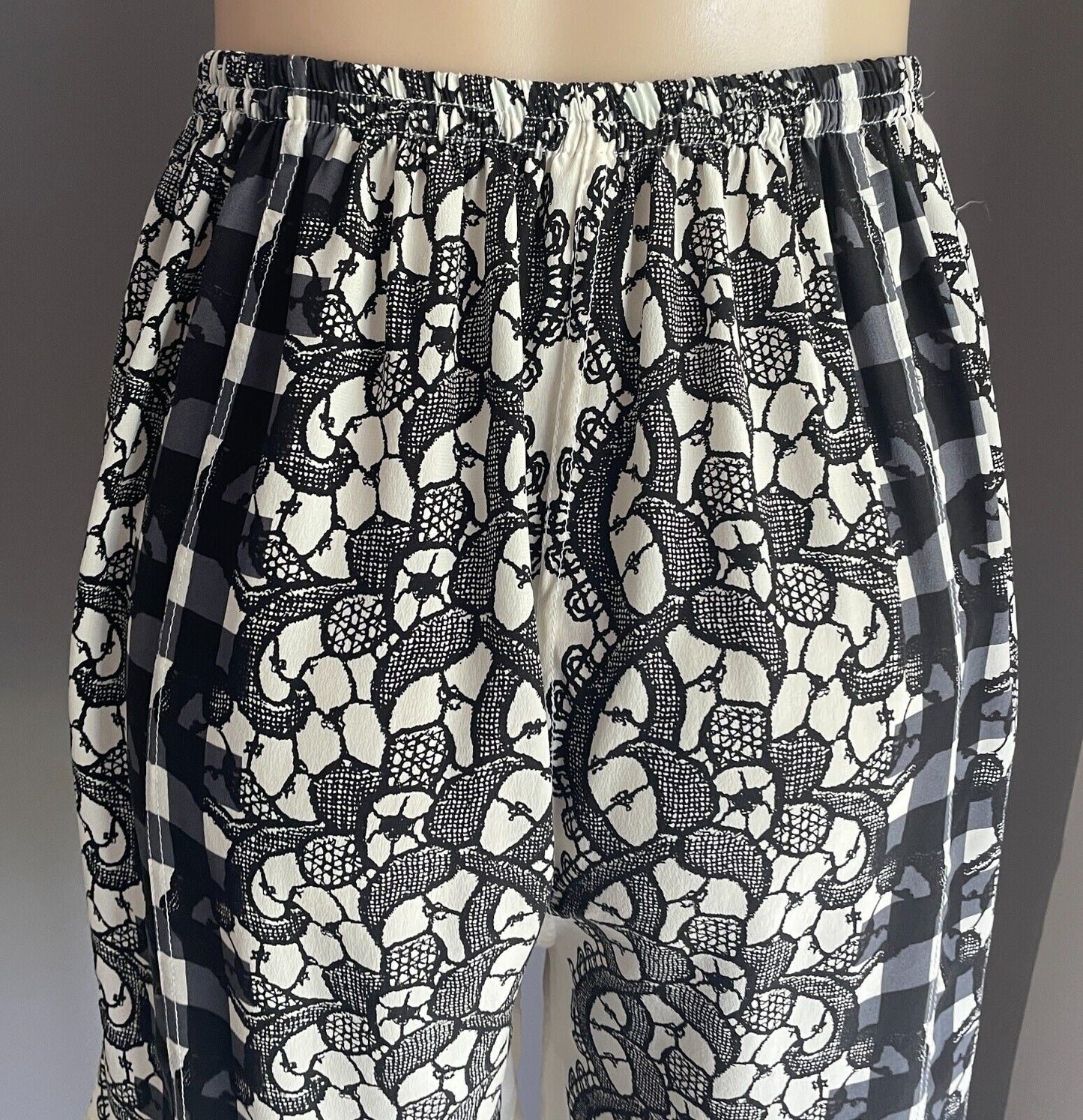 SILK SHORTS Elastic Waist Black Cream Grey Floral Lace & Check Print Size 10