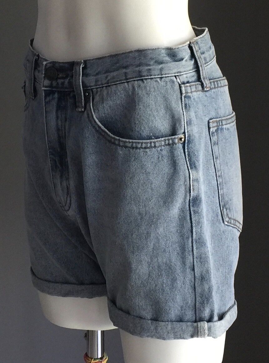 CHEAP MONDAY "Thrift Short Mid Range" Denim Cuffed Shorts Size W 26in Jeans