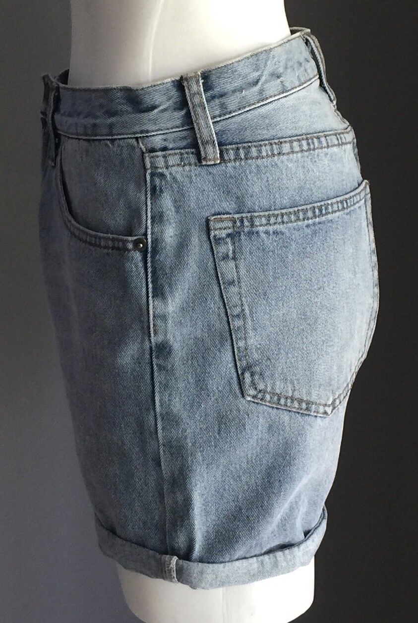 CHEAP MONDAY "Thrift Short Mid Range" Denim Cuffed Shorts Size W 26in Jeans