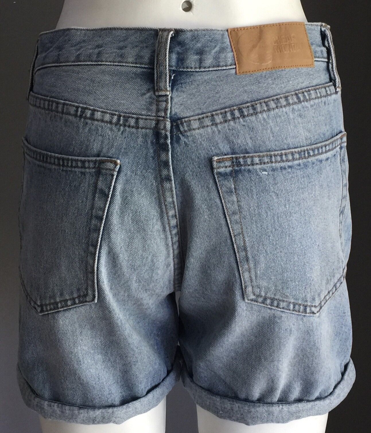 CHEAP MONDAY "Thrift Short Mid Range" Denim Cuffed Shorts Size W 26in Jeans