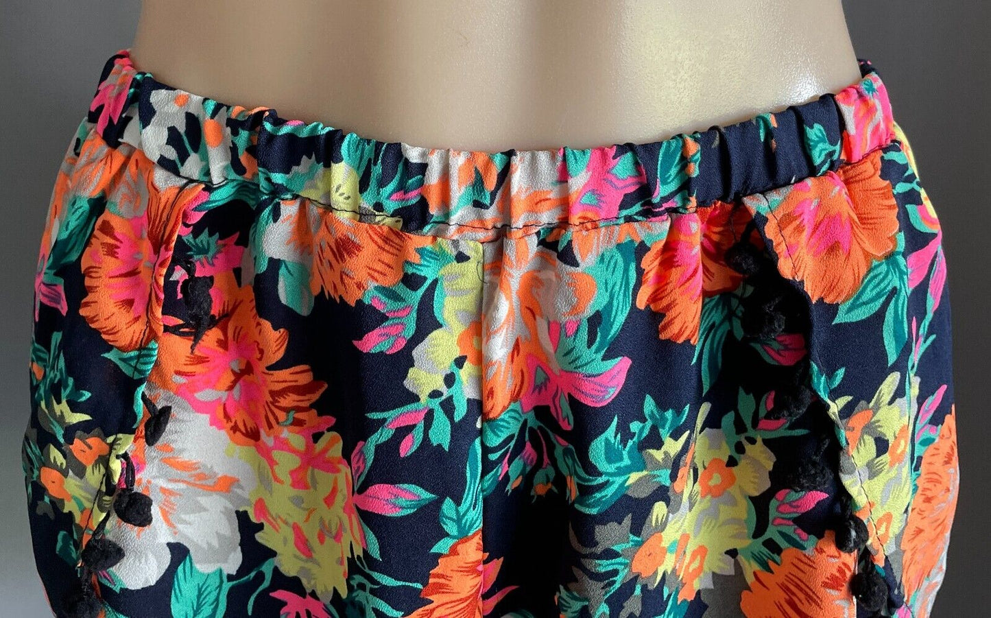 ICE FASHION Wrap Shorts Black Multicoloured Floral Elastic Waist Pom Pom Sz L 10