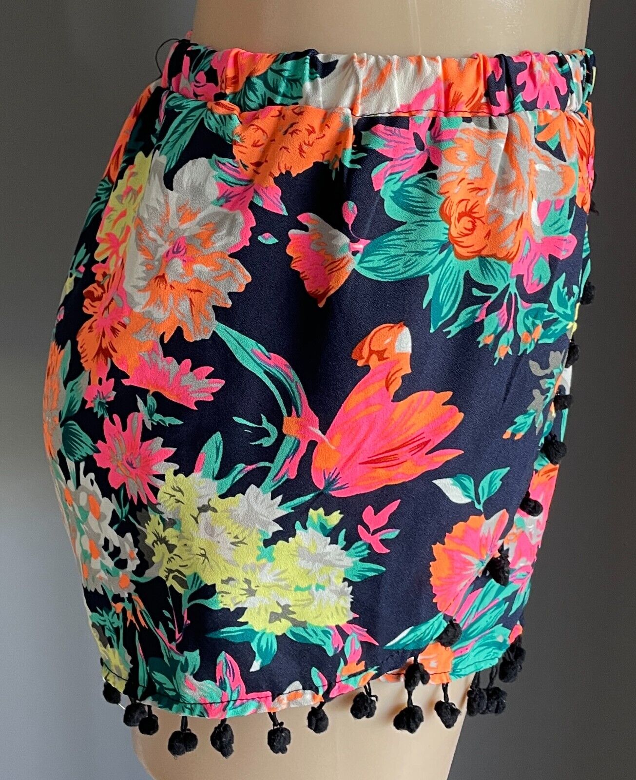 ICE FASHION Wrap Shorts Black Multicoloured Floral Elastic Waist Pom Pom Sz L 10