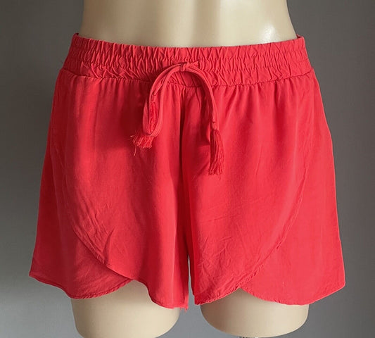 COTTON ON Shorts Red Elastic Waist Double Layer Petal Hem Ladies Size 10 NEW