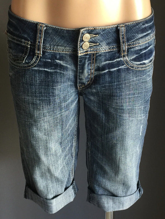 MOSSIMO SUPPLY CO Shorts Hipster Blue Denim  Skinny Long Leg Whiskers Size 9  10