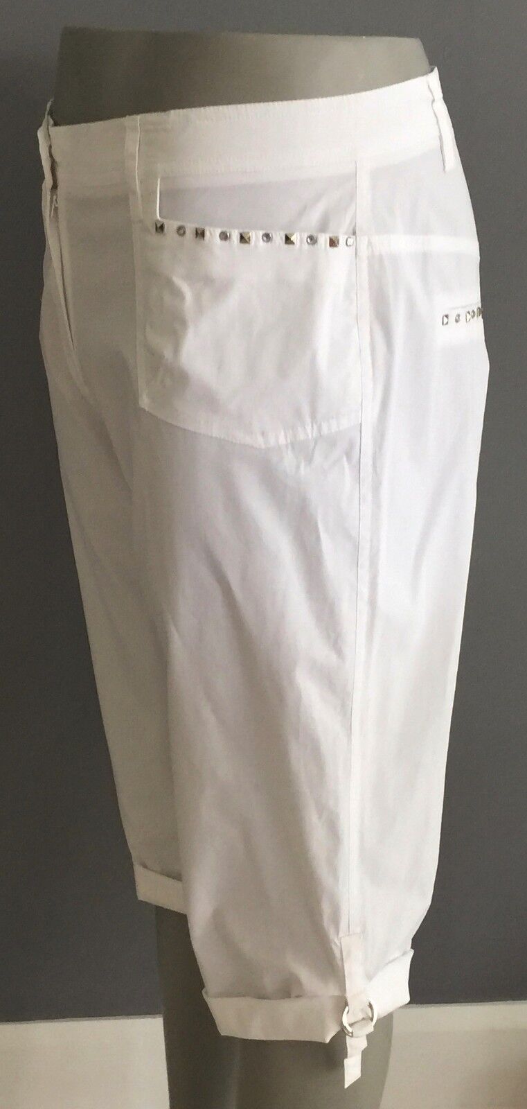NONI B Pants White Capri Casual Trousers Long Shorts Size 14 NEW
