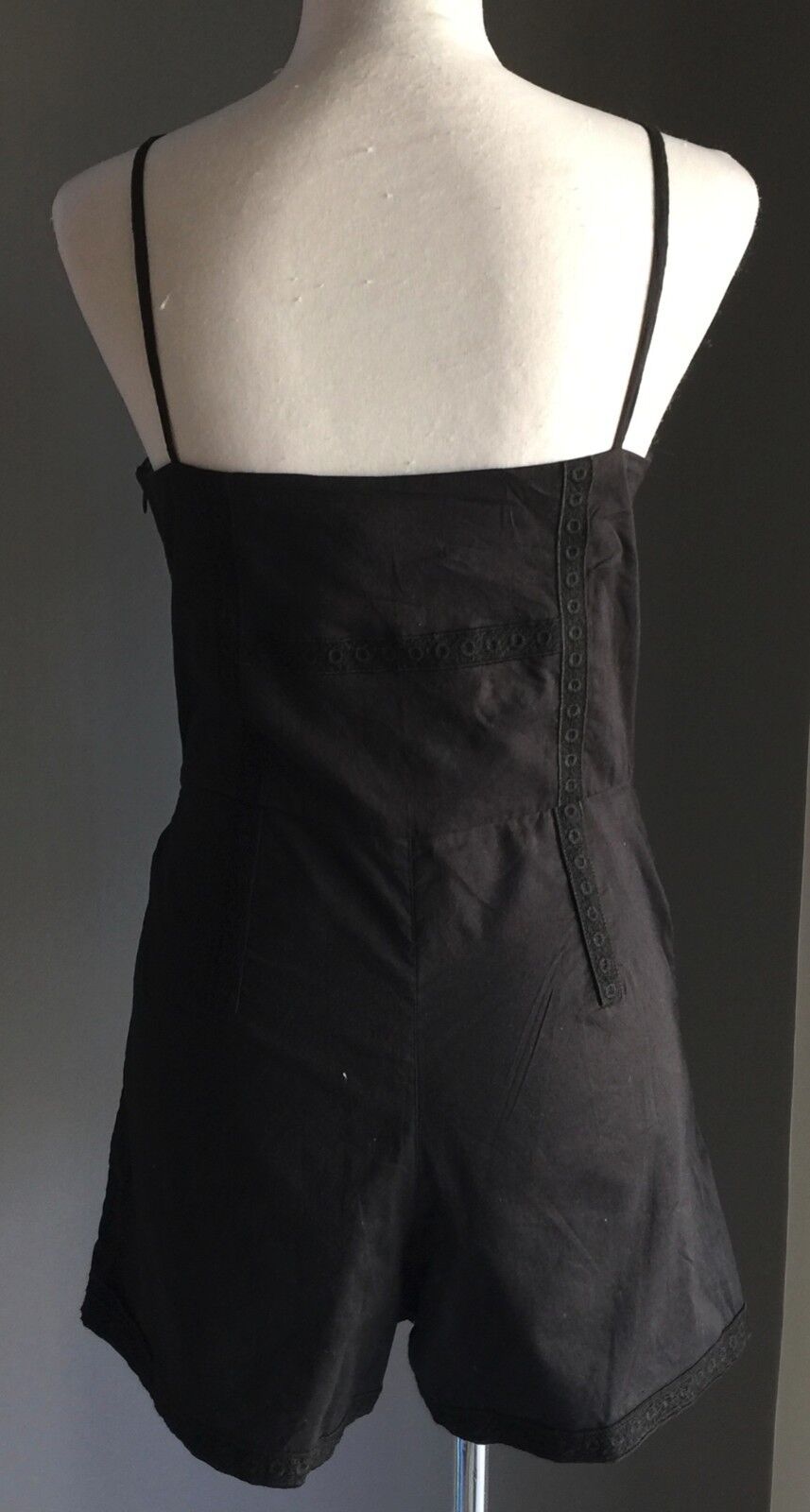 TALES OF THE FALLEN Romper Black Cotton Lace Playsuit Shorts Size XS 8 Boho NEW