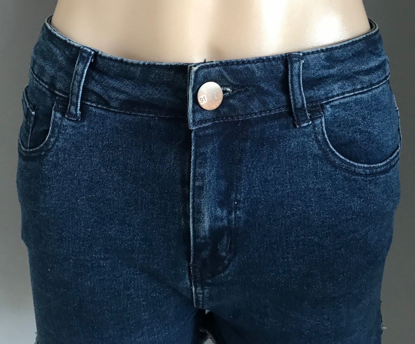 COTTON ON Shorts Blue Denim Stretch w Fray Hem Ladies Size 10 Jeans