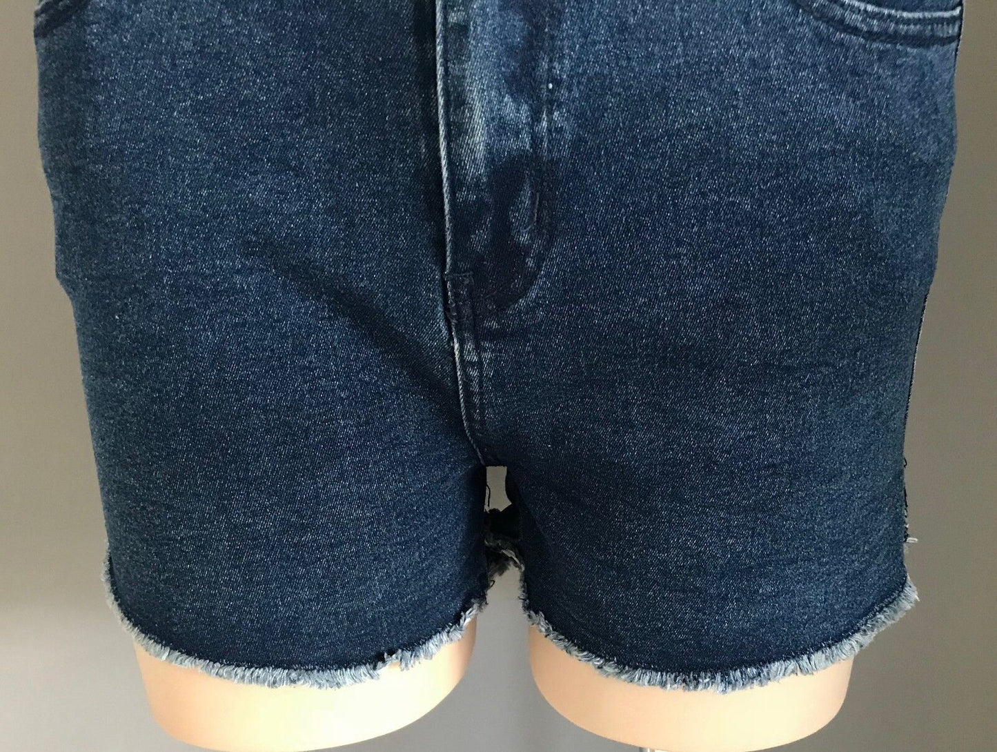 COTTON ON Shorts Blue Denim Stretch w Fray Hem Ladies Size 10 Jeans
