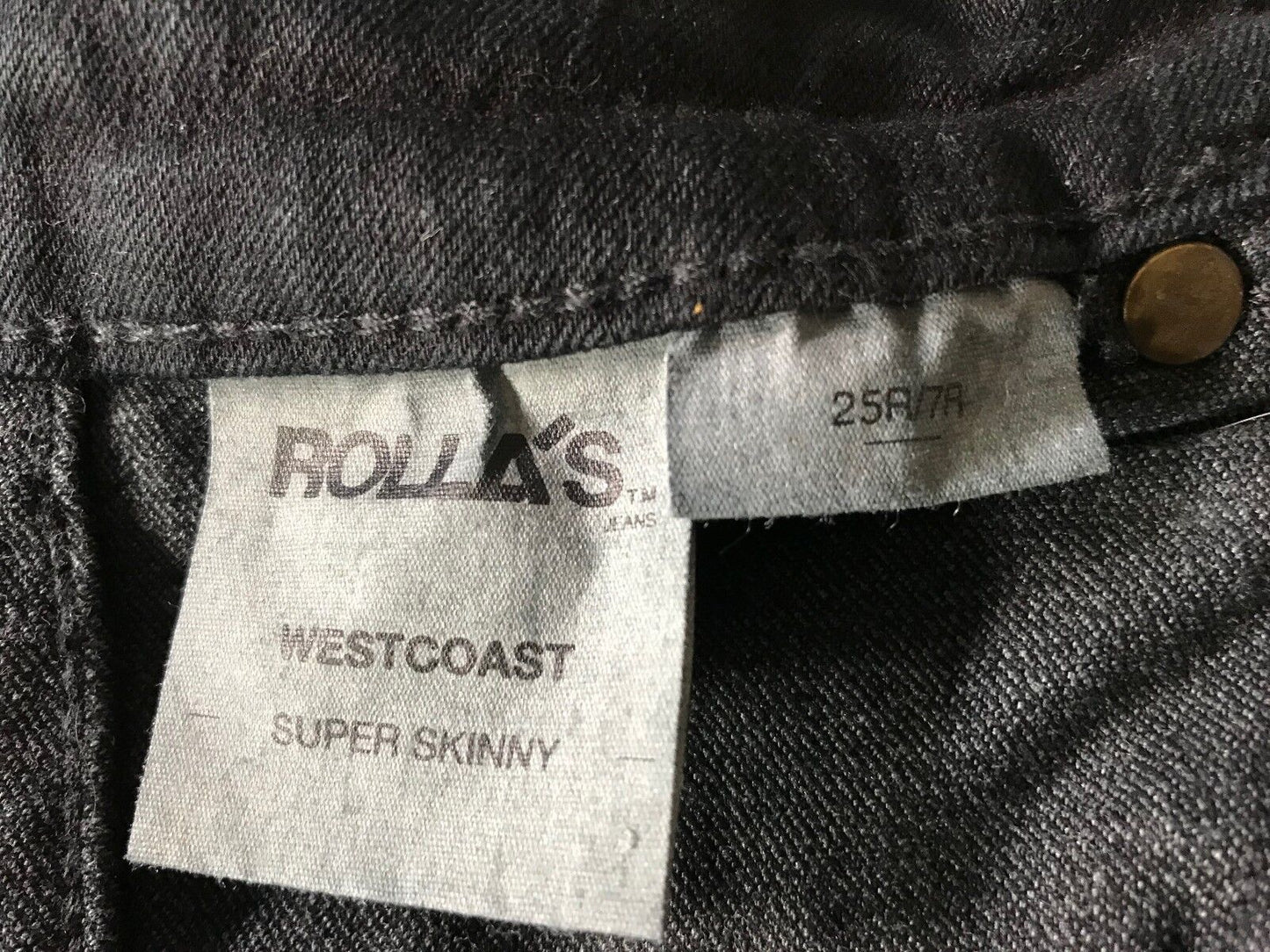 ROLLA'S "Westcoast" Jeans Ripped Knee Skinny Black Denim Size 25R 7R ROLLAS