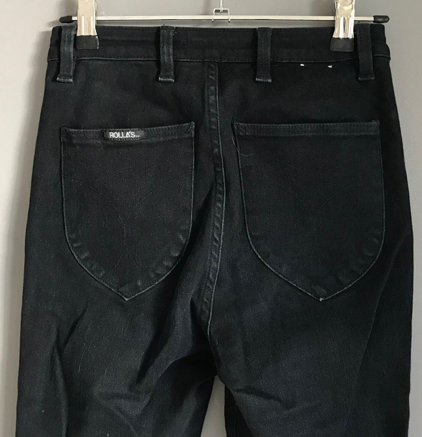 ROLLA'S "Westcoast" Jeans Ripped Knee Skinny Black Denim Size 25R 7R ROLLAS