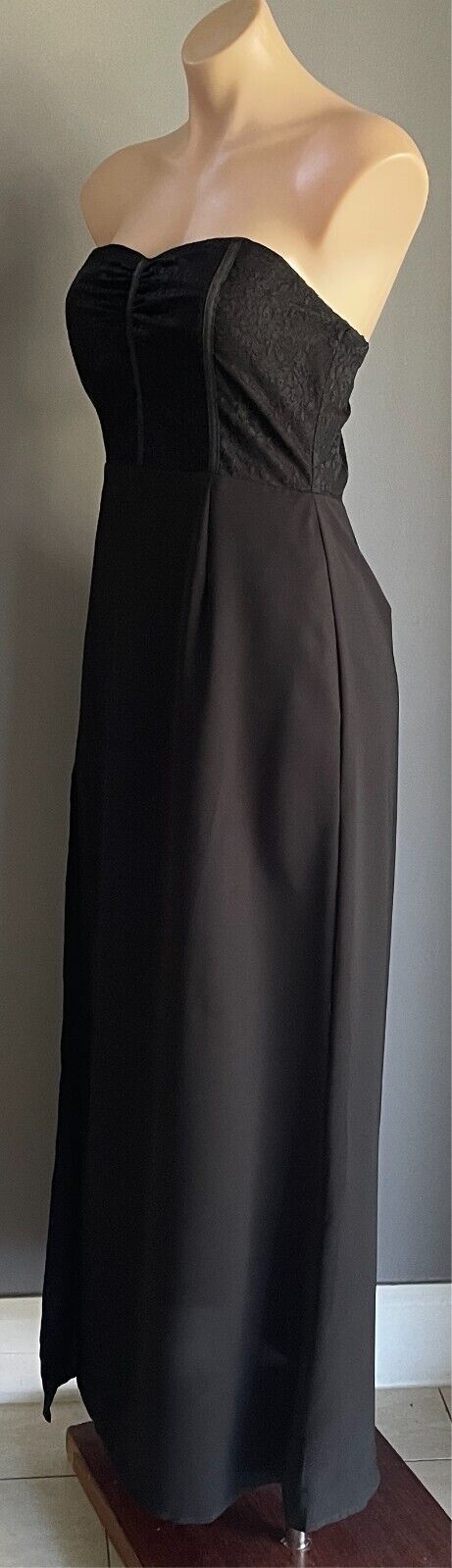 SWEAT POT Gown Dress  Black Strapless Lace Bodice Size 12 A-Line Long Slit Front