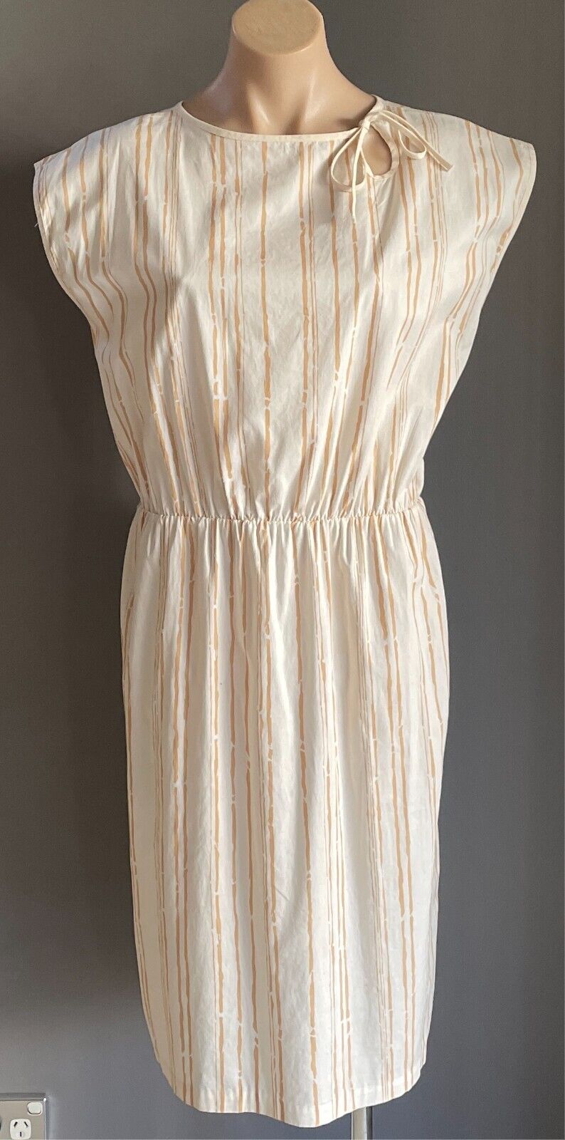 Vintage Dress White & Caramel Print Elastic Waist Sleeveless Size 14 Cotton