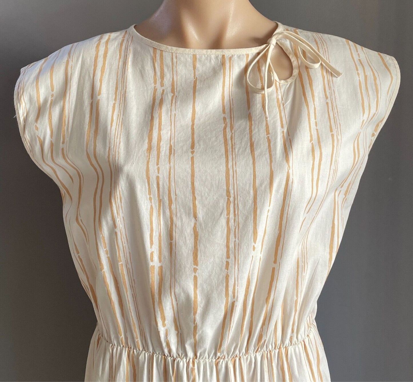 Vintage Dress White & Caramel Print Elastic Waist Sleeveless Size 14 Cotton