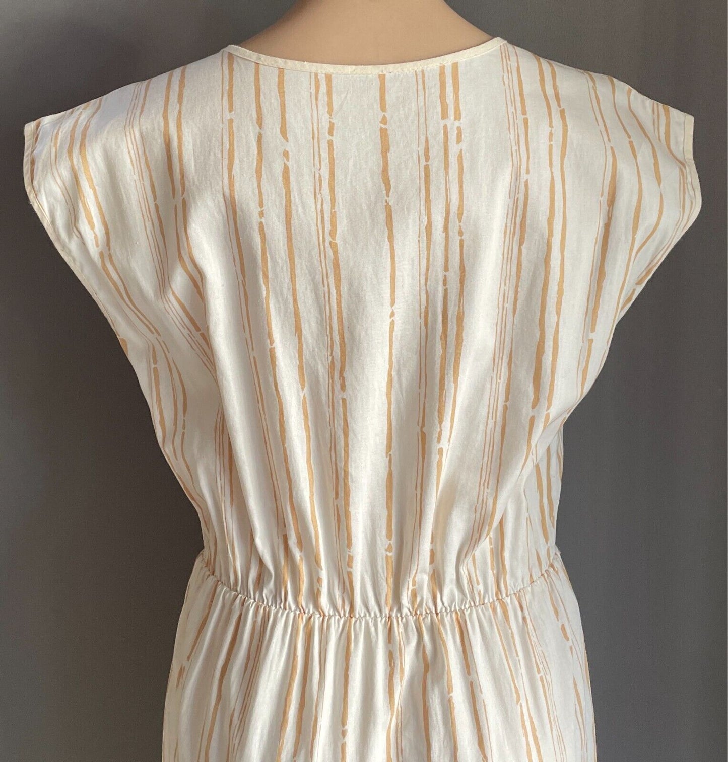 Vintage Dress White & Caramel Print Elastic Waist Sleeveless Size 14 Cotton