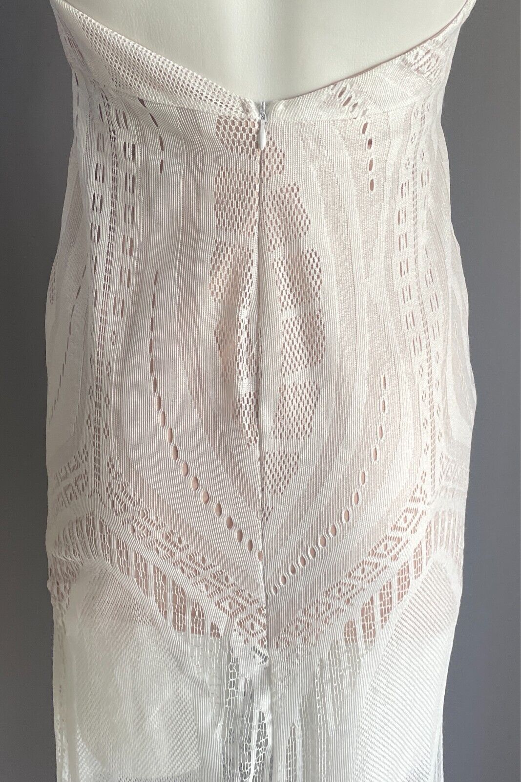 SHAREEN COLLECTIONS White Lace Cutout & Blush Sleeveless Gown Size 8 Split Front
