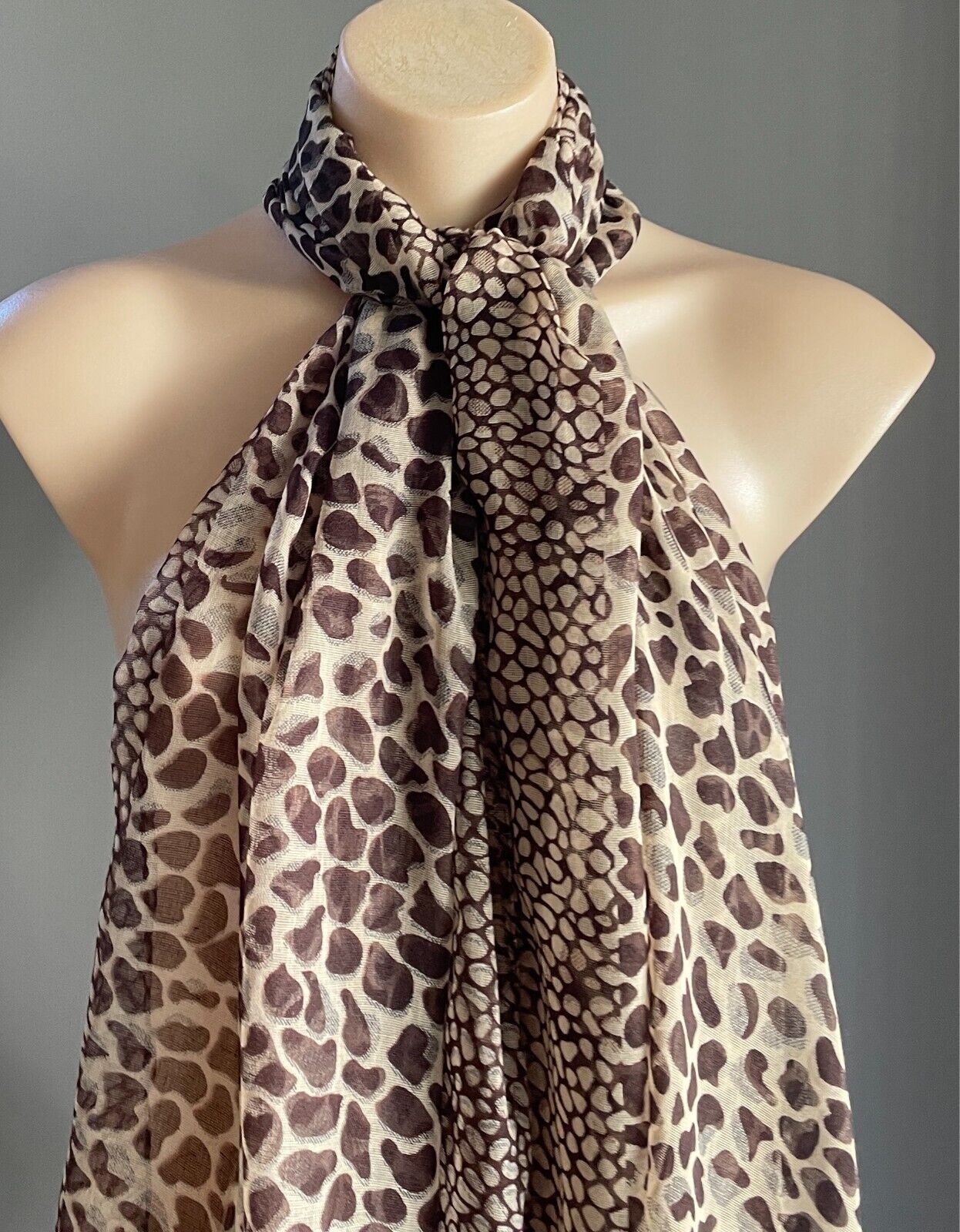 Large Neck SCARF Brown & Beige Giraffe Animal Rectangle Wrap Shawl Lightweight
