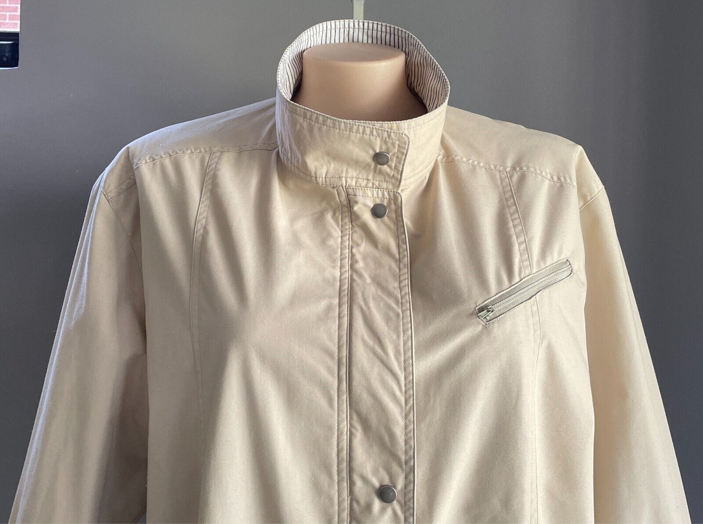 ICELANDIC Beige Water Repellent Jacket Plus Size 18 Adjustable Sleeves Vintage