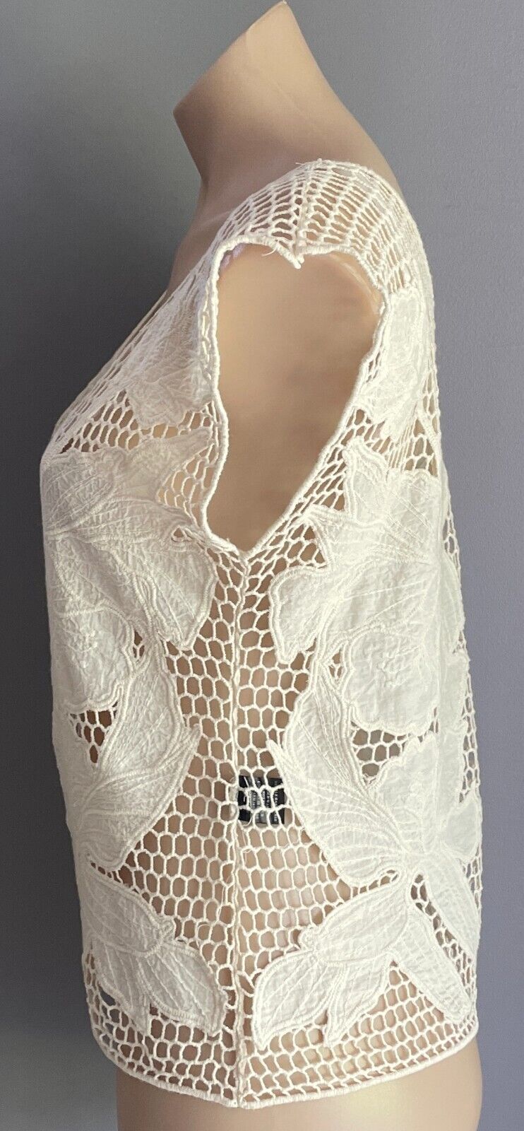 RED BERRY Crochet Floral Motif Tank Top Cream Sleeveless Size M L 10 12 NEW