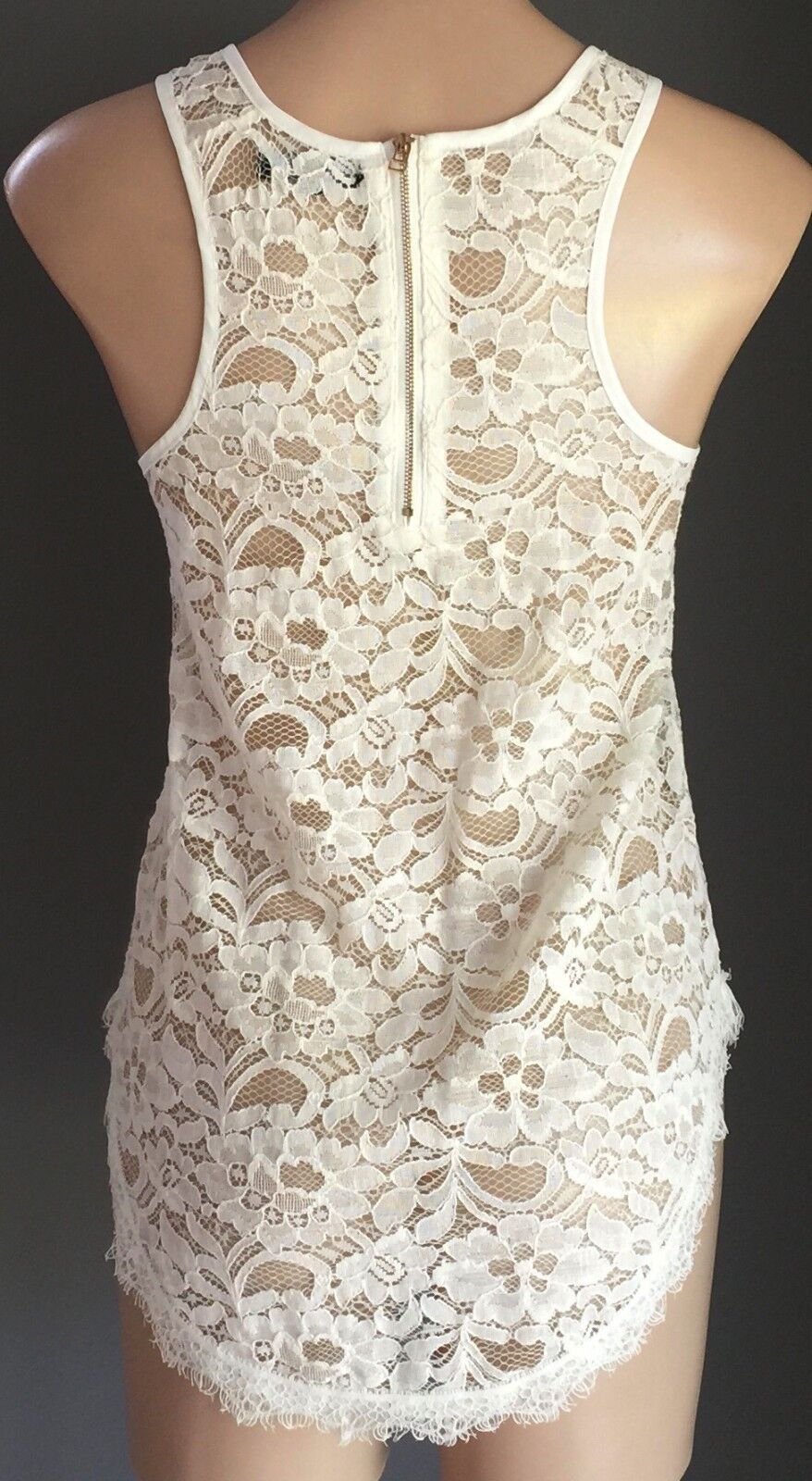 POSH PARIS Top Stretchy White Lace Racer Back Sleeveless Ladies Size S 8 10 NEW