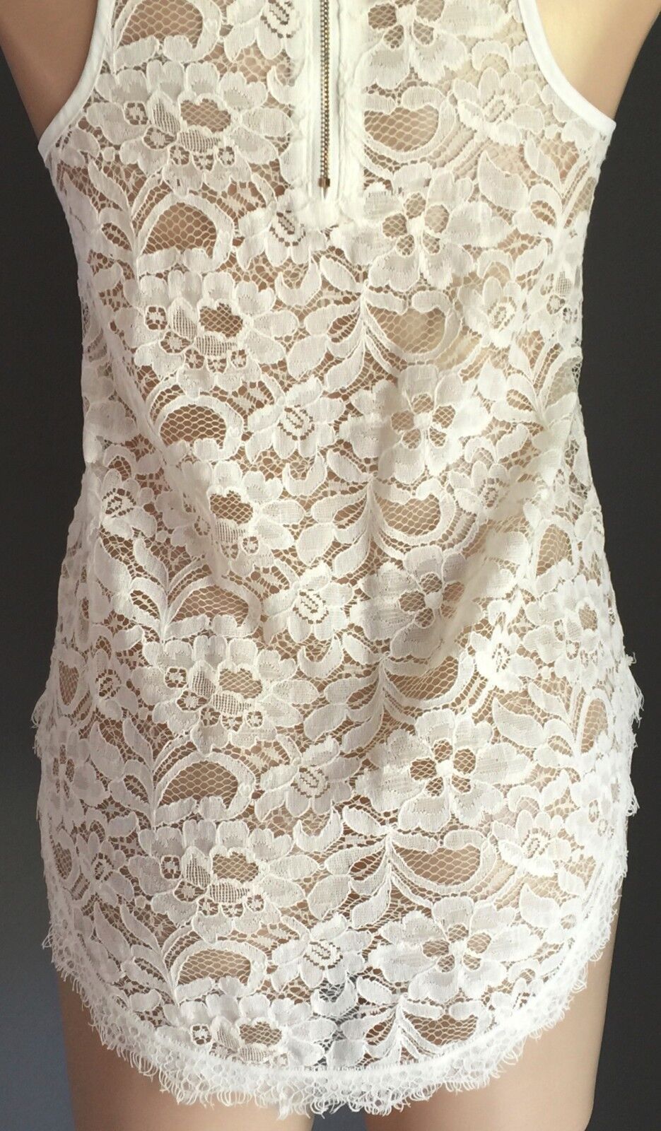 POSH PARIS Top Stretchy White Lace Racer Back Sleeveless Ladies Size S 8 10 NEW