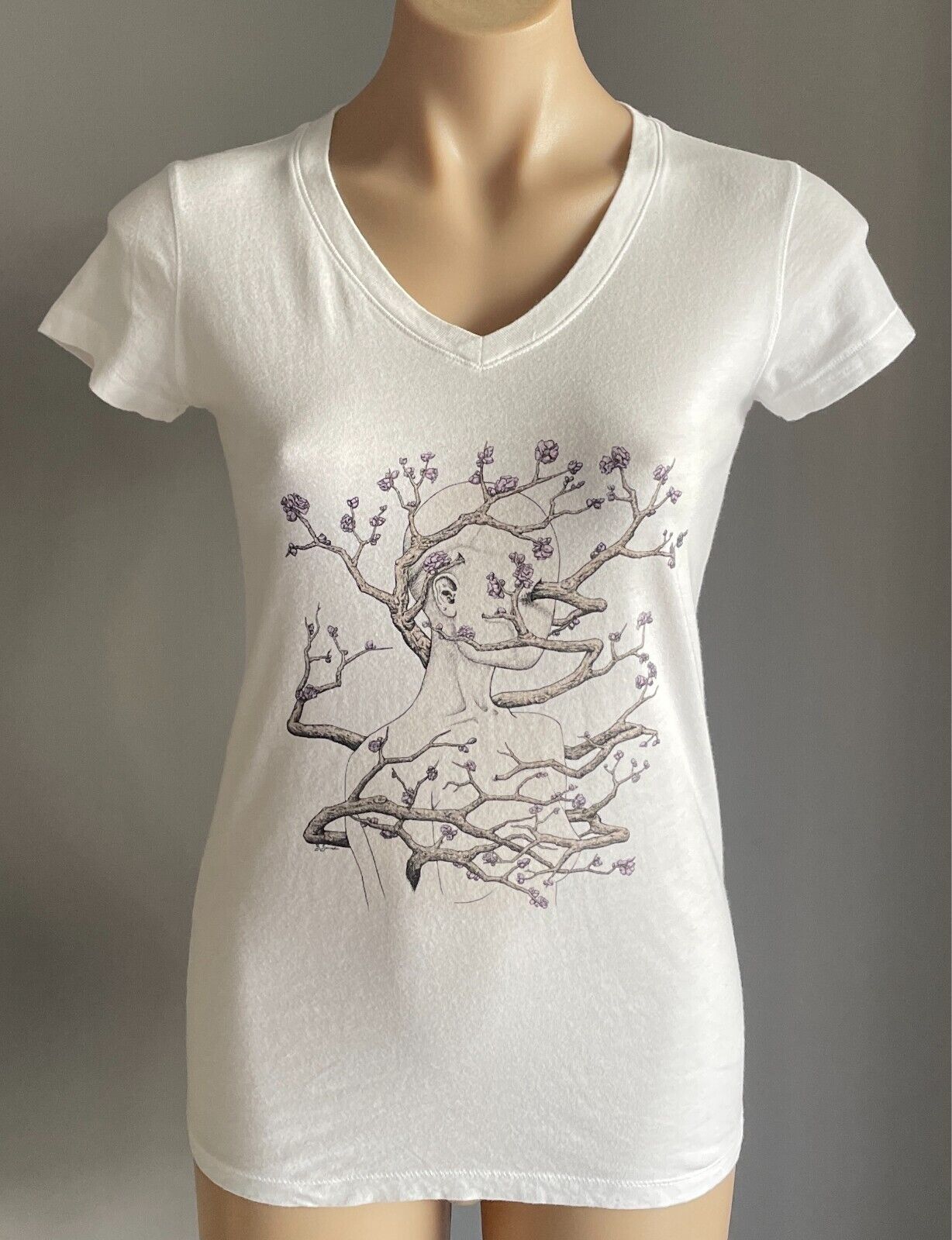 BELLA + CANVAS White V Neck Sh/Sleeve Top Cotton Torso Branch Graphic Size S 10