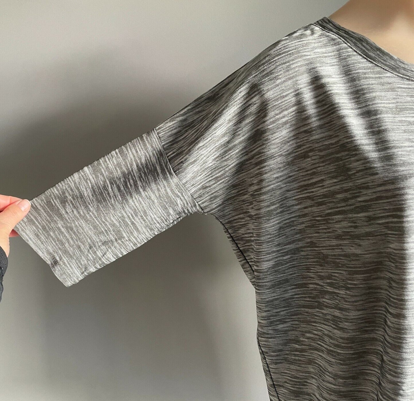 WITCHERY Top Grey Marl Short Sleeve Hi Low Relaxed Fit & Style Blouse Size S 10